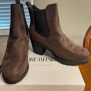 Dream Pairs Ankle Boots - Brown - Size 8.5 - NEW!!